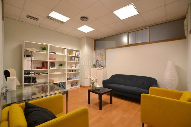 Foto 0948cde6-3bf3-47bd-aeba-32195117515d. Lloguer oficina amb calefacció a Jaume Roig Valencia