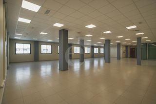 Affitto Ufficio  Traginers. Local en vara de quart