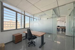 Miete Büro in Vara de Quart. Oficina en vara de quart
