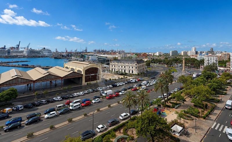 Ático vivienda con vistas al mar zona puerto en El Cabanyal-El Canyamelar Valencia - Imagen 13