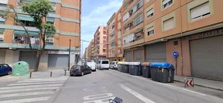 Capannone industriale  Félix del río. Localnave en venta en benicalap