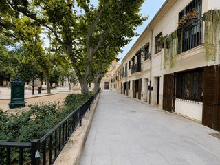 Towny house in Sant Pau. Vivienda en campanar