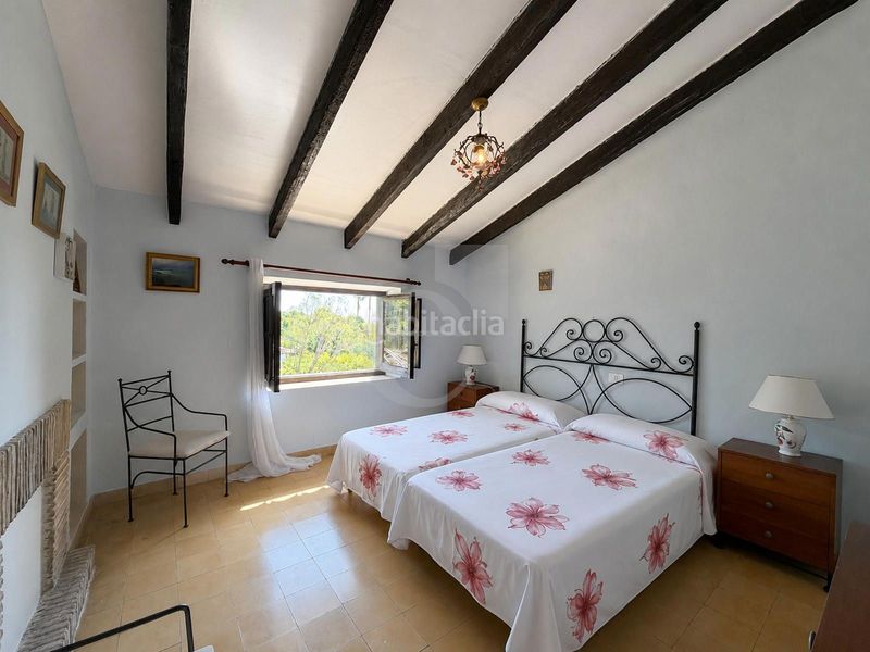 Foto 1d457e44-79e3-4aed-bcbe-60c7fe294cb1. Casa adossada a Puerto Xàbia