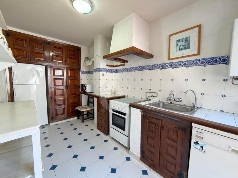 Foto 1f06da54-35f9-4f9b-844d-17029c1ba5f7. Casa adossada a Puerto Xàbia