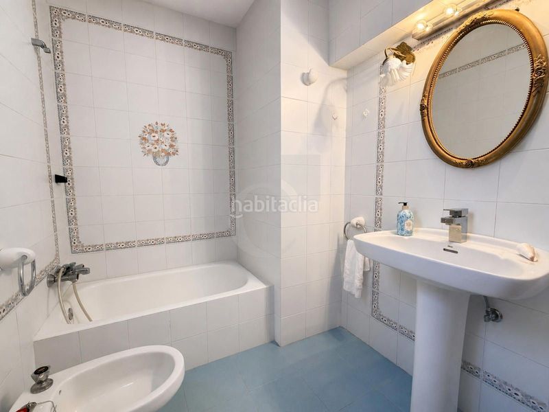 Foto 65fd3def-fd65-4c15-983d-0d97dbbeb903. Casa adossada a Puerto Xàbia