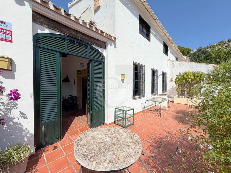 Foto ed418ab9-00fb-47ab-a4fa-6d3b7ae56280. Casa adossada a Puerto Xàbia