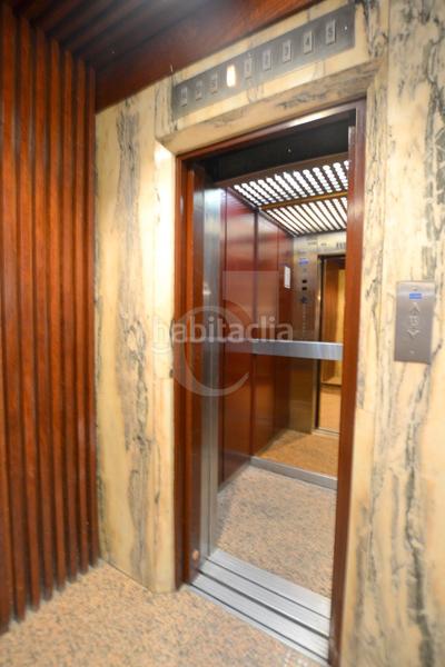 Foto 2818b136-e087-4b62-8f41-360bcfdce216. Autoparkplatz in Sant Francesc Valencia