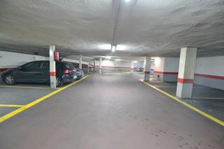 Aparcament cotxe  Pascual y genis. Plaza de garaje en pascual y genís