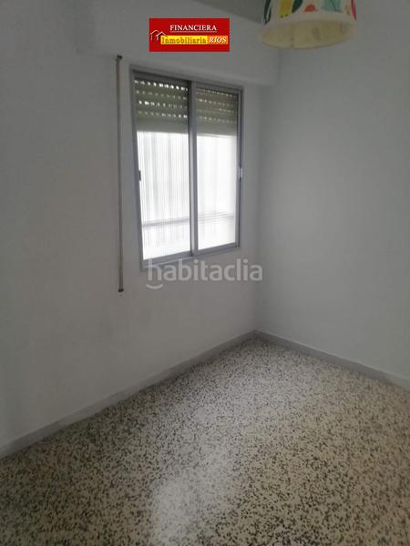 Foto 33b8b619-2be2-4b28-9b7b-4cc35460a214. Piso  en venta en zona Centro, 3 dormitorios. en Alcalá de Guadaira