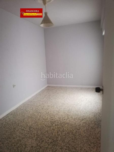 Foto 72138b98-b5fe-4a4a-aaf0-40fdcc8171af. Piso  en venta en zona Centro, 3 dormitorios. en Alcalá de Guadaira