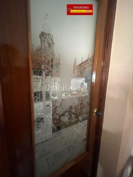 Foto 6c8437ab-41a7-417c-b373-bafd9c225a06. Piso  en venta en pablo vi, 3 dormitorios. en Alcalá de Guadaira