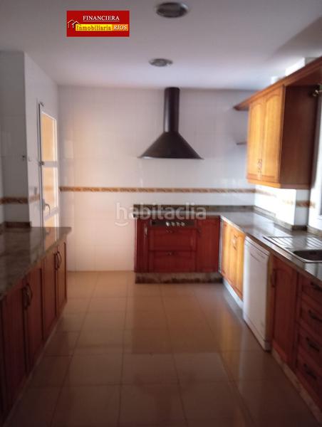 Foto 348aa1ee-c073-4b2f-8f06-6b7cfeb73514. Chalet  en venta en campo alegre, 5 dormitorios. en Alcalá de Guadaira