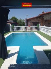 Chalet en La Paz. Chalet en venta en urbanizacin  las encinas, 5 dormitorios.