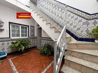 Maison à La Paz. Casa en venta en zona silos, 5 dormitorios.