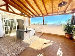 Xalet a Los Molinos. Chalet en venta en cruz de marchenilla, 4 dormitorios.