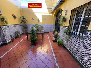 Haus in Centro. Casa en venta en zona silos, 4 dormitorios.