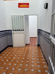 Etagenwohnung in Centro. Piso en venta en zona centro, 2 dormitorios.