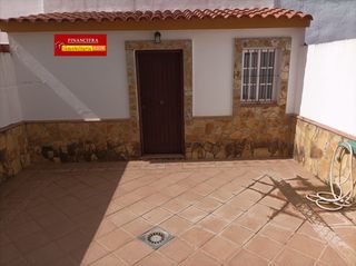 Casa a Oromana. Casa en venta en campo de las beatas, 3 dormitorios.