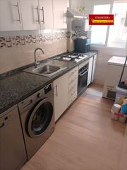Pis a La Paz. Piso en venta en pablo vi, 3 dormitorios.