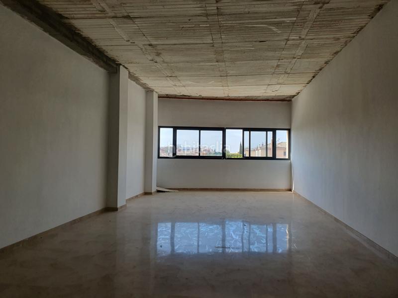 Foto 3a1800a5-0eaf-4676-ac89-13458c97ef84. Ufficio in Avenida Juan Diego Bormujos