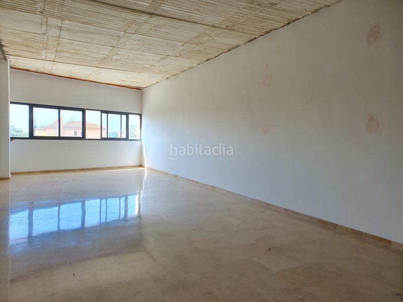 Foto 5718e746-f99b-4fa1-9994-f07158c3aa75. Ufficio in Avenida Juan Diego Bormujos