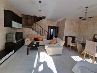 Casa adossada a Colegio Europa. Ocasión!!! gran chalet adosado con piscina comunitaria, pistas d
