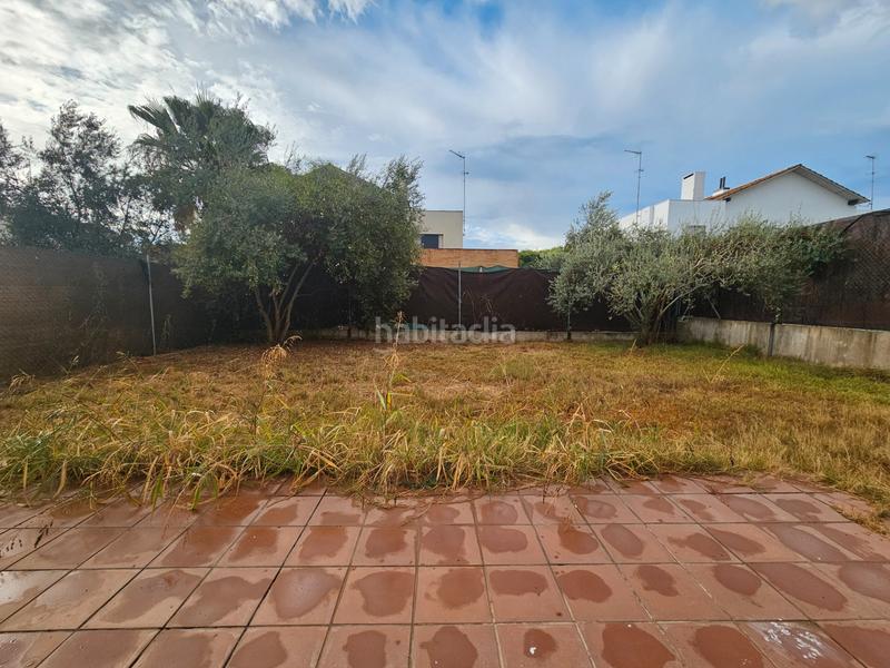 Foto 435d0184-7137-4f5e-ac1b-fccaf982c5d4. Casa pareada ocasión!!! gran chalet pareado de diseño con amplia parcela!! en Espartinas