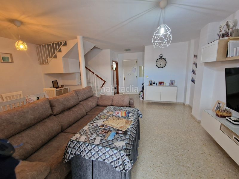 Foto c01f6a87-c598-4230-9191-3e85a650076a. Casa adossada amb calefacció aparcament a Benacazón