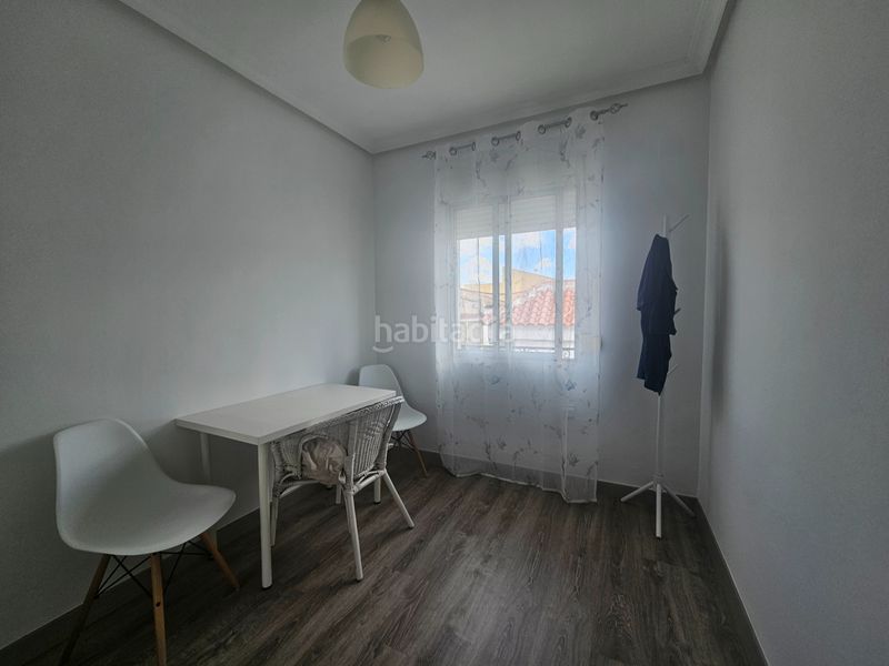 Foto c363f581-617d-434d-937c-20af8dc58739. Casa adossada amb calefacció aparcament a Umbrete
