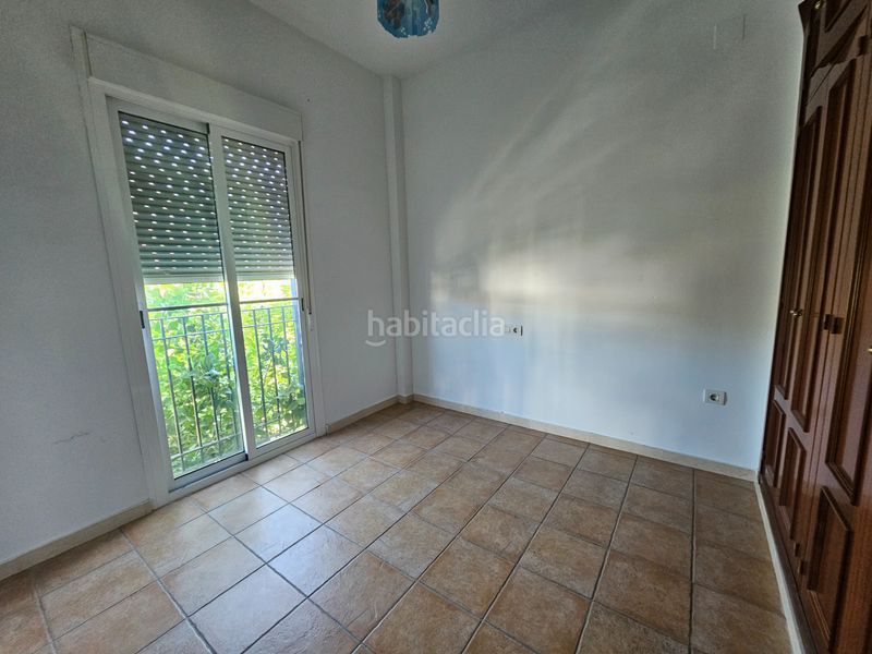 Foto aa205a2d-3ca7-4c9b-b18b-152fe2f1a3e1. Casa aparellada amb xemeneia aparcament piscina a Umbrete