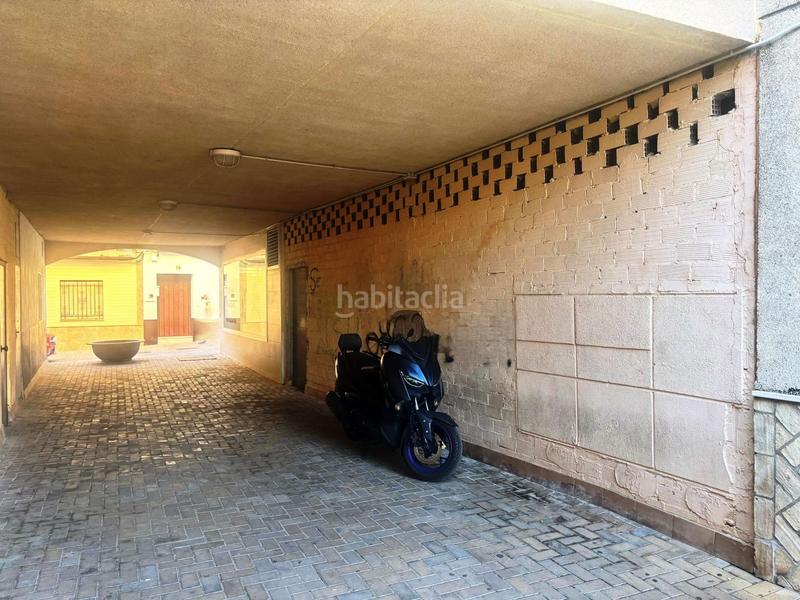Foto 08ac34e1-8aa3-42f0-837c-b57536ccff5d. Local comercial a Gines