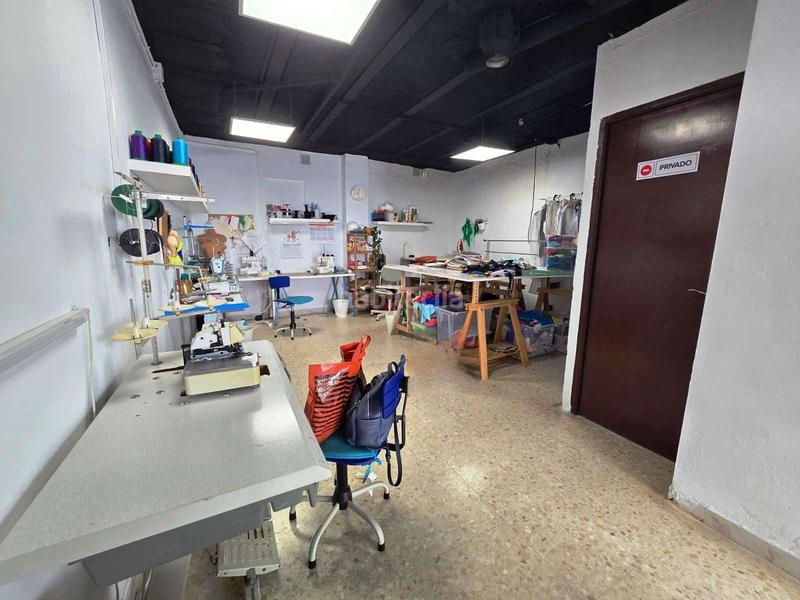 Foto 56e7f09d-8e68-4aa4-b685-f66310e760c4. Locale commerciale in Centro Bormujos