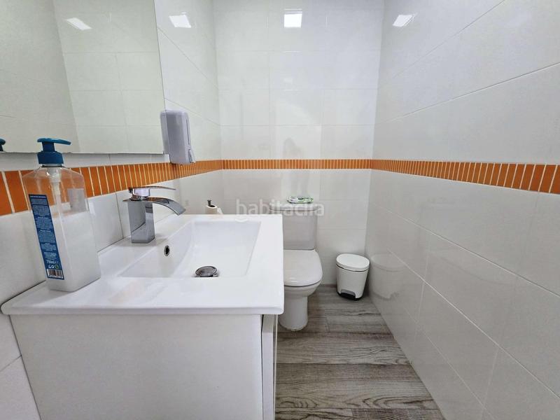 Foto 40d7ef85-aca8-4a63-966b-e27d9599a2e9. Casa adosada en Huévar