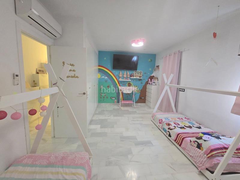 Foto 45a6eb81-76f3-44b0-a88c-f2923a8a49c9. Casa adosada en Huévar