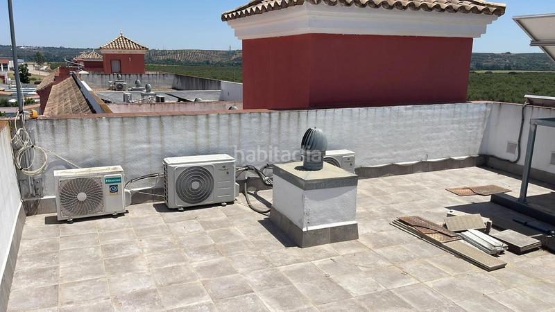 Foto 50be4586-2fce-4cd0-8e00-92baa969088c. Casa adosada en Huévar