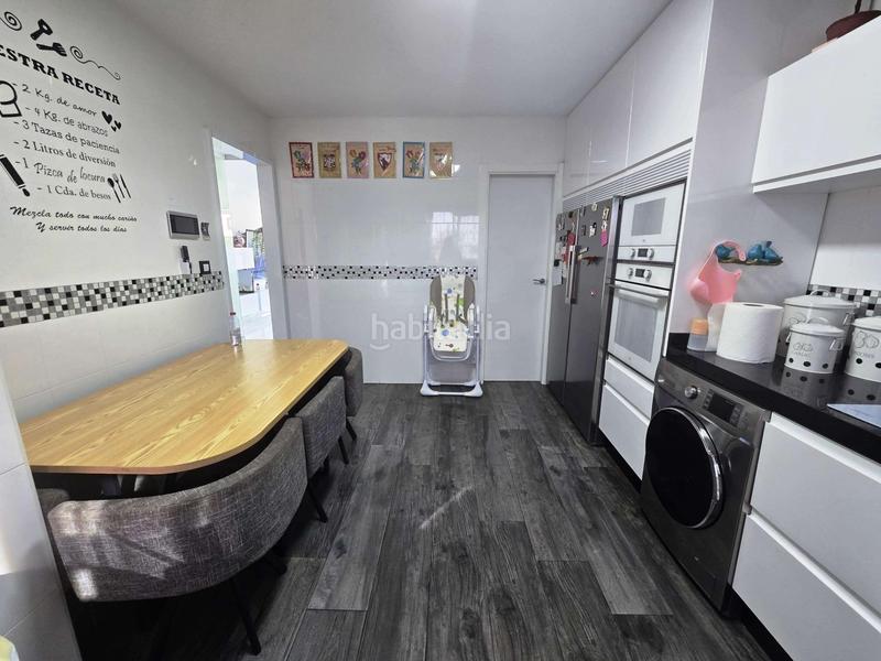 Foto 812389d0-7ad1-41c1-84ef-bc79951d6fdb. Casa adosada en Huévar