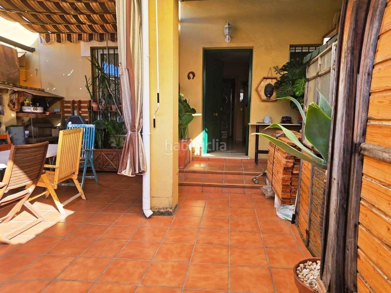 Foto 0767e9bf-f81c-421c-967d-a6fa060b8396. Maison jumelée avec parking piscine dans Avenida Juan Diego Bormujos