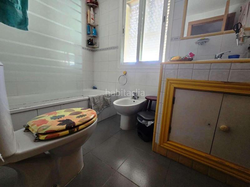 Foto 2ca5edfe-5391-4684-8f59-1cebf7f55e1d. Maison jumelée avec parking piscine dans Avenida Juan Diego Bormujos