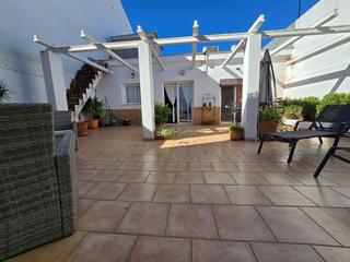 Maison à Valencina de la Concepción. Casa adosada  valencina de la concepción