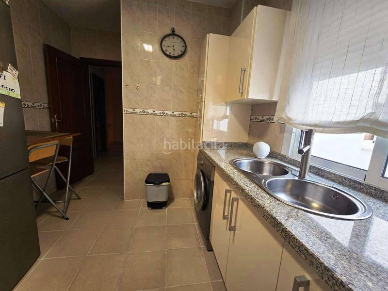 Foto fabb795f-f62c-41ca-b8be-0f3aeb6d818d. Flat with parking in Gines