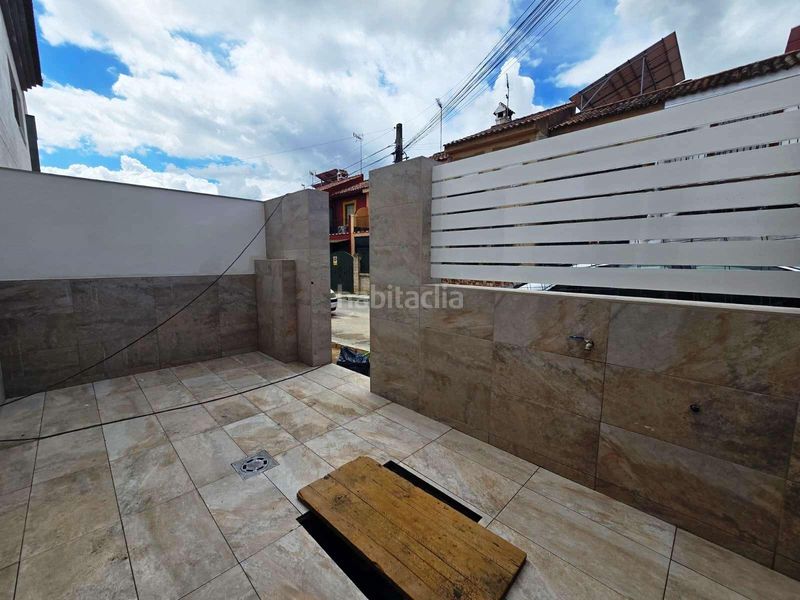 Foto 94390d21-5b93-4790-aba3-0a7d93596eda. Casa adossada a Centro Bormujos