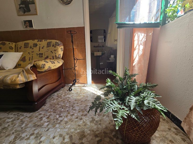 Foto 141e95b3-7db3-4933-8484-f8d291961352. Casa adossada a Centro Bormujos