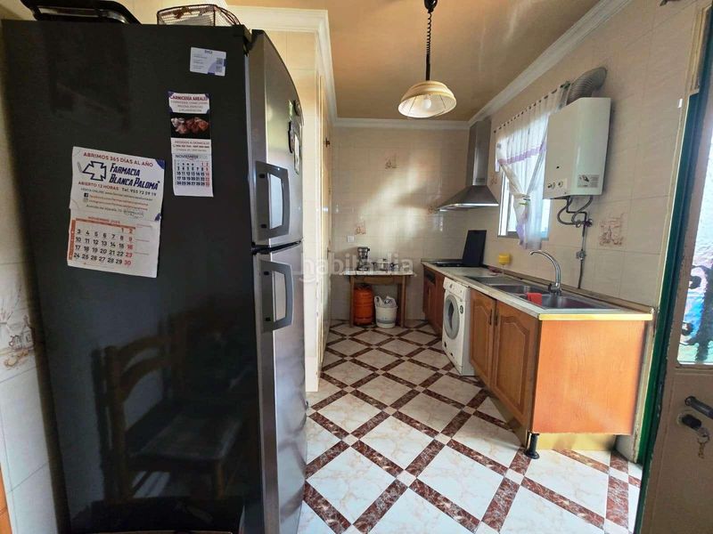 Foto a1c12c8b-d301-4476-bb06-fbae5eced7d8. Casa a Centro Bormujos