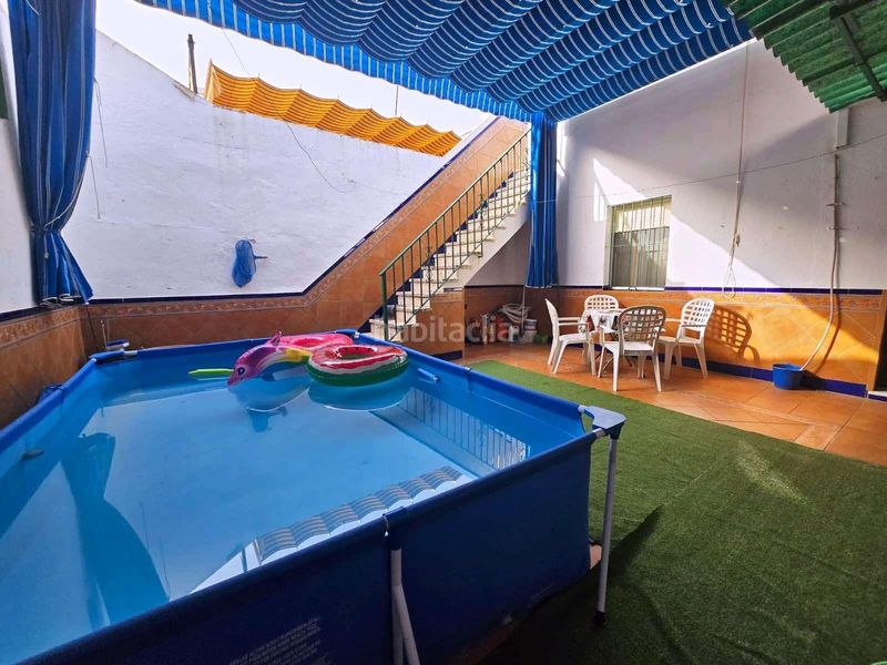 Foto ae53b27b-ff56-4cb5-8348-892c7fd4ba6d. Casa a Centro Bormujos