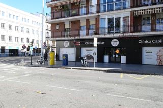 Local Comercial a Calle feria 166. Amplio local comercial en esquina con excelente visibilidad