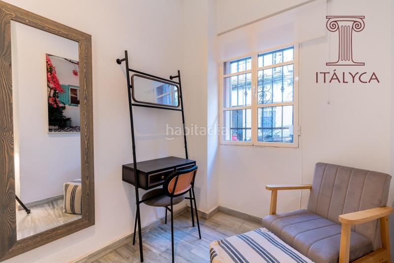 Foto 224ddae7-ca13-40ba-adff-28b55b5e9bff. Piso  de 2 dormitorios en calle peral en Alfalfa - Santa Cruz Sevilla