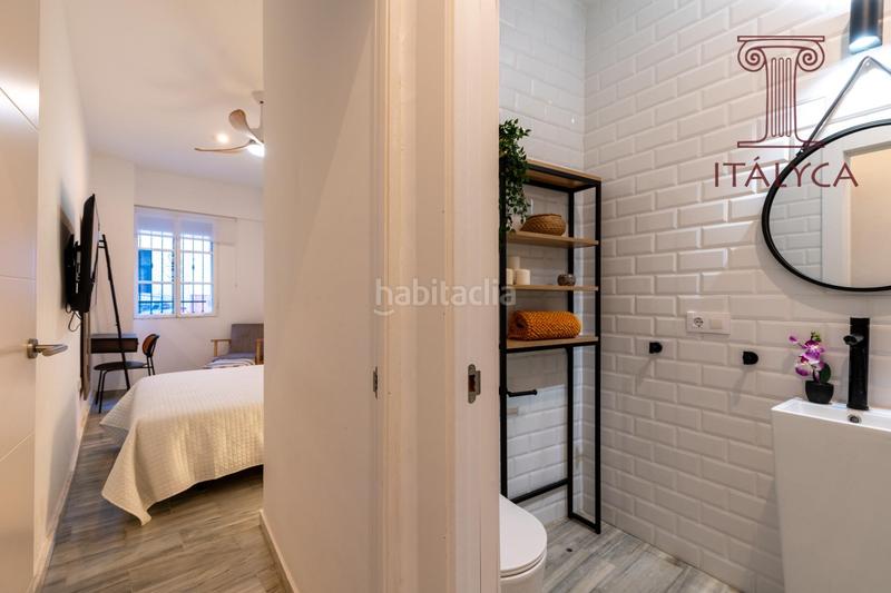 Foto 23e083ef-9398-4280-be46-5db28cbed513. Piso  de 2 dormitorios en calle peral en Alfalfa - Santa Cruz Sevilla