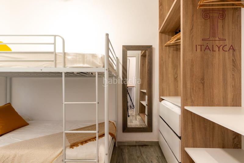 Foto 4e8abaae-ae72-48f1-9535-a94e393e16b0. Piso  de 2 dormitorios en calle peral en Alfalfa - Santa Cruz Sevilla