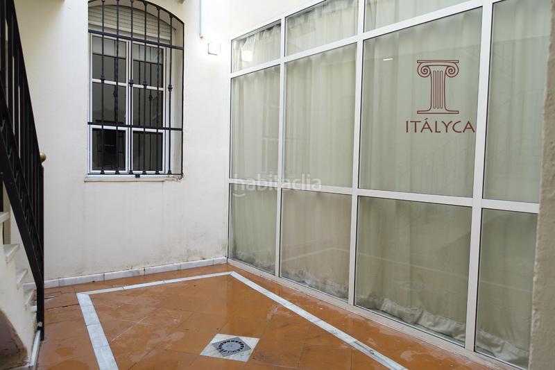 Foto ac673c39-9ac3-4a09-955c-52641a8a5d3a. Piso  de 2 dormitorios en calle peral en Alfalfa - Santa Cruz Sevilla