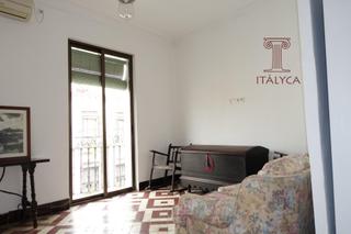 Location Appartement  Calle feria. Piso exterior en calle feria
